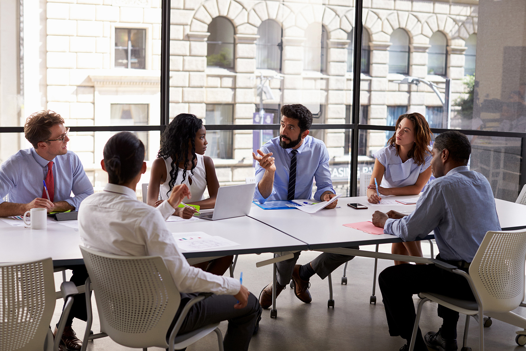 Business and Management: Guiding Modern Organizations Toward Smarter Growth